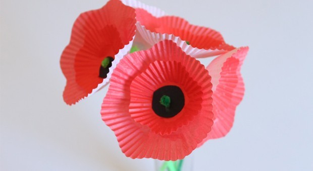 Remembrance Day kids craft - Poppies